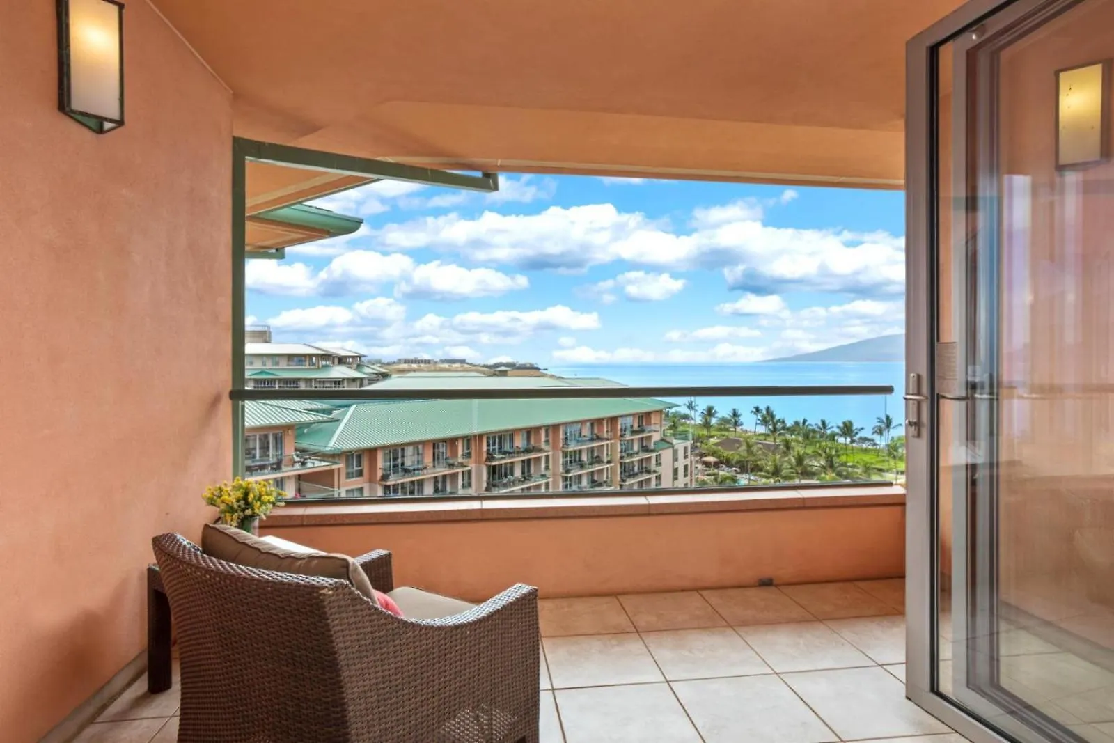 Kbm Resorts Free Car Honua Kai Konea Hkk-1029 Beach Front Penthouse Private Viking Bbq Kaanapali 0*,  United States