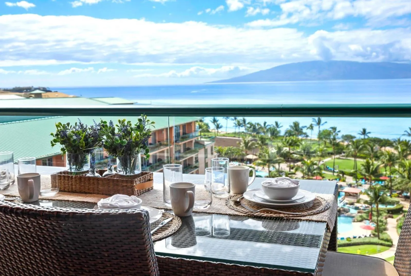 Kbm Resorts Free Car Honua Kai Konea Hkk-1029 Beach Front Penthouse Private Viking Bbq Kaanapali United States